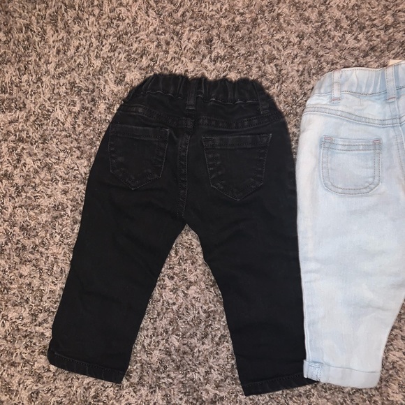 Bundle of 3 baby girl jeans all in size 6-9 months. Dark, black and light wash. - Picture 2 of 6